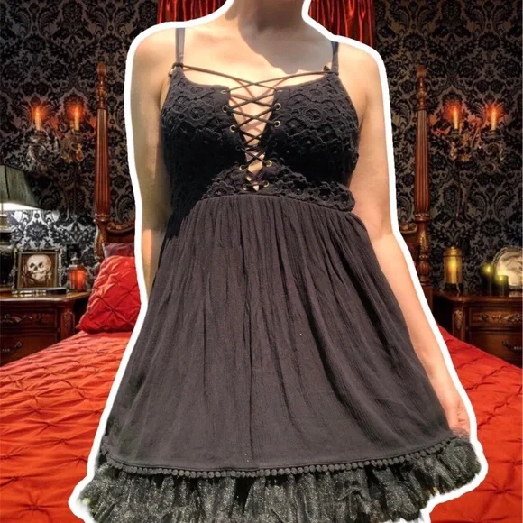 Forever 21 | Dresses | Forever 2 Black Crochet Lace Fairy Dress With Laceup  Bodice Size S | Poshmark